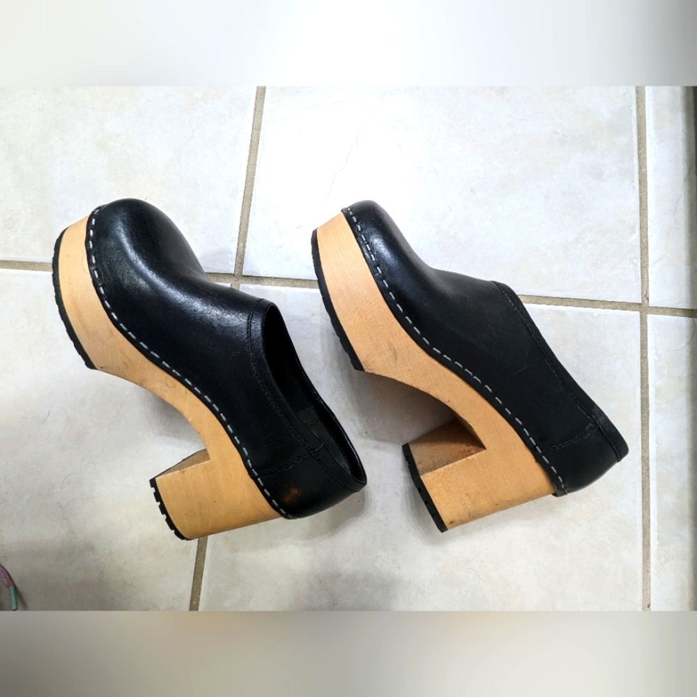 Swedish Hasbeens Leather Mules
